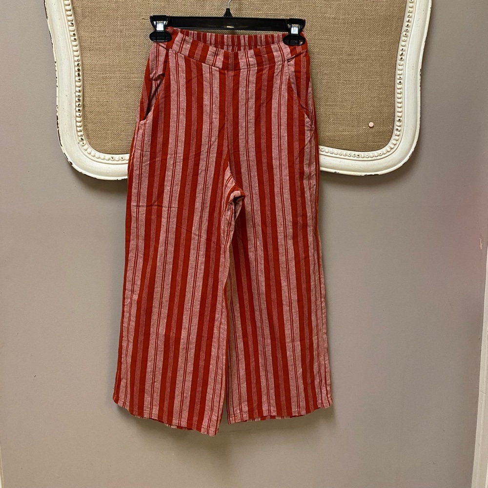 Wide leg pants